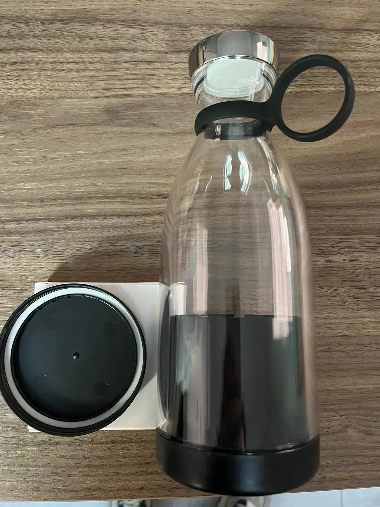 Compact & Versatile Electric Juicer: Your Go-To Mini Blender for Fresh Smoothies and Milkshakes